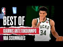 That sports science bit on giannis found that his hands are exceptionally big even for a guy of his size. Giannis Antetokounmpo S Massive Hands Are A Key Part Of His Freakish Physique