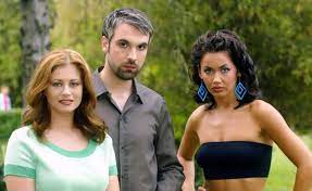 Odată cu semnarea unui contract cu trustul media pro, oana zăvoranu a fost distribuită în telenovelele numai iubirea și păcatele evei. Abia Acum S A Aflat Corina Danila Fitoasa Si Nemultumita La Filmarile Telenovelei Numai Iubirea Detalii Din Culise S A Suparat Rau Ca Oana Zavoranu Avea Dailynews Ro