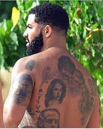 Now just because kendall jenner has a face tattoo (questionable if it counts as it's actually on the inside of her bottom lip) and even justin bieber has a tiny cross tattooed near his eye, this doesn't mean this is some sort of trend in a negative way. Nuff On Twitter Each Face Tattoo On Drake S Back Is An Accent He Stole
