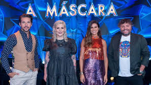 Volumizing mascara helps you achieve fuller and thicker eyelashes as it contains a thicker formula of waxes and silicone polymers. T1dlgygl Mhvem