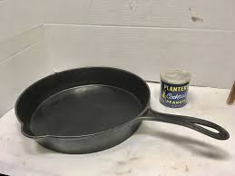 Pin On Vintage Cast Iron Cookware