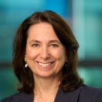 Lauren Jee's Instagram, Twitter & Facebook