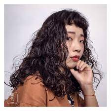 18 個讚 0 則留言 instagram 上的裏hair rihairtw 不要再問了 就在一中 此款燙髮只要2600元 含洗剪 燙後護髮 學生和當月壽星再打9折 裏hair 髮型作品 設計師 long hair styles hair styles beauty