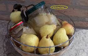 Ricette facili e veloci da realizzare per tutti. Pere Sciroppate