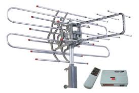 Terdapat tiga tambahan jalur dari antena tv menuju booster, yakni bagian bawah, bagian antena uhf dan antena vhf. Tips Memilih Dan Memasang Antena Tv Yang Bagus