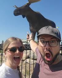 Nothing says Moose Jaw like that first bite of a Burger Cabin classic 🍔🙌  They're back for the season, serving up delicious flavours. Local,  legendary, and 100% worth the stop! #TourismMooseJaw #ExploreMooseJaw #