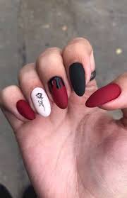 Beautiful Black And Red Nail Ideas How Will It Be If Your Boyfriend Breaks Up With You Depressing On Your Nail Art Well Go With These Nail Art Id Grunge Nails Pretty Acrylic Nails Red Nail Art