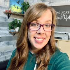 Carrie Wright: Online Teacher
