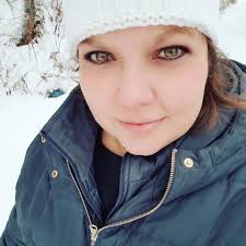 Sound healer joins gathering of goddesses