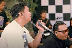 Chord Kunci Gitar Mendung Tanpo Udan