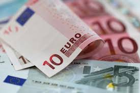 It seemed it might never happen, but today the euro is trumping the dollar. Why Euro Is So Strong