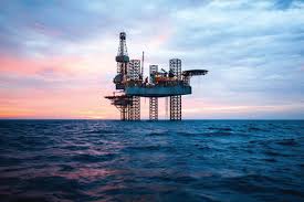 Across louisiana, bp employs some 400 people and supports more than 2,600 additional jobs, spending about $360 million annually with nearly 300 suppliers. Ten Years After Deepwater Horizon The Possibility Of Offshore Oil Drilling In The Gulf Has Resurfaced Sarasota Magazine