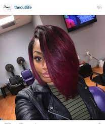 Laying On Bob In Wine Or Burgundy Or Red Oh Yeah Beautiful Bob Hairstyles Maroon Hair Burgundy Hair