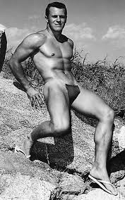 Classic Muscle Hunks - Nude Men, Nude Male Models, & Gay Porn | GayBodyBlog