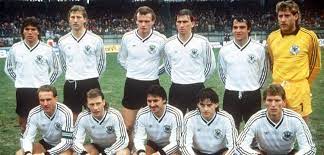 ويلعب منتخب ألمانيا، الذي يتقاسم الرقم القياسي كأكثر المنتخبات فوزا بكأس الأمم الأوروبية مع نظيره الإسباني برصيد ثلاثة ألقاب لكل منهما، في المجموعة السادسة. ÙÙ„Ø§Ø´ Ø¨Ø§Ùƒ Ø£Ù„Ù…Ø§Ù†ÙŠØ§ ØªÙ‡Ø²Ù… Ø¬ÙŠÙ„ Ø§Ù„Ù…ØºØ±Ø¨ Ø§Ù„Ø°Ù‡Ø¨ÙŠ Ø¨ØµØ§Ø±ÙˆØ®ÙŠØ© Ù…Ø§ØªÙŠÙˆØ³ ÙŠÙ„Ø§ÙƒÙˆØ±Ø©