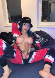 Shemale Cum (@throbbingshem1)  Posts  X