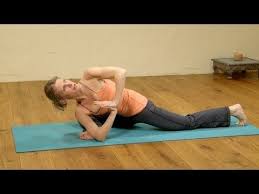 Video Put A Twist On Your Pigeon Pose Yoga Twist Yoga Yoga Sutras Pigeon Pose