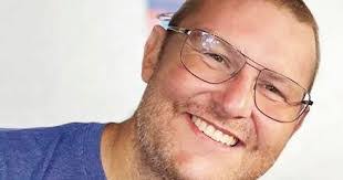 Christopher Quinton's Instagram, Twitter & Facebook