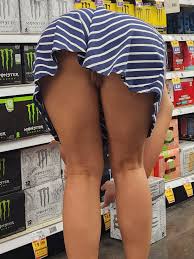 Having fun at the grocery store - Upskirt no Panties : rPussyFlashing