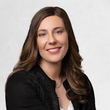 How to Start a Digital Marketing Agency (Advice From 100+ Founders)