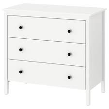 100 cm lang, 94 cm hoch, 44 cm breit. Rast Comoda De 3 Cajones Pino 62x70 Cm Ikea In 2020 Kommode Kallax Regal Weiss Schubladen