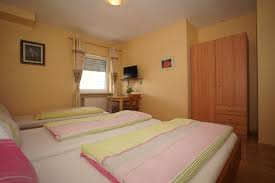 See 37 traveler reviews, 15 candid photos, and great deals for pension im bett, ranked #115 of 130 hotels in nuremberg and rated 3 of 5 at tripadvisor. Nurnberg Boxdorf Pension Doppert