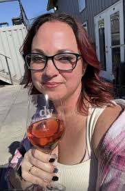 ☘️St Patty's Day Party at 701 Spirits, March 22nd starting at NOON: 🎉🥳🍸  🍹Drink Specials 🌈Luck Charms popcorn 🍴Reuben sandwich lunch special 🥪  😋Reuben bites-appetizer 🎱Bingo starting at 2:00 🪙Swag & prizes