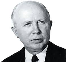 Chapter 1 AECT in Its First Fifty Years (DVI and DAVI) in: AECT at 100