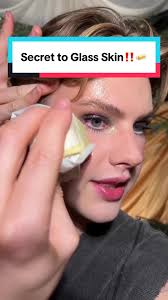 The unlikely key to flawless glass skin!🧈 Made with all natural  ingredients, this Erewhon Salted Butter ($29.99) absolutely melts into the  skin for the most stunning radiant finish. 🤩Barely clogs your ...