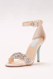 Shop rose gold shoes at david's bridal today! Wide Width Shoes For Women In Various Styles David S Bridal