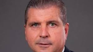 Aleesha Nikea McDowell and Aleesha Dunn unload 10315 S. Emerald Ave.,  Chicago