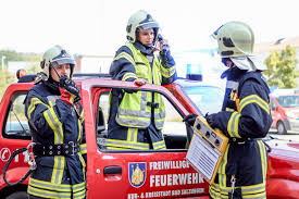 Sie schützen und unterstützen dabei die menschen die in oberösterreich leben. Freiwillige Feuerwehr Bad Salzungen