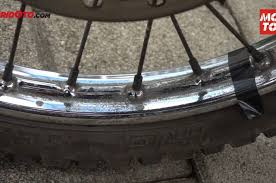 Setidaknya anda bisa menerapkan cara menghilangkan karat pada besi dengan bahan yang mudah didapat berikut ini. Kinclong Begini Cara Menghilangkan Karat Di Komponen Pernekel Motor Gridoto Com