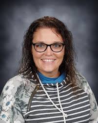 Amanda Briese's Instagram, Twitter & Facebook