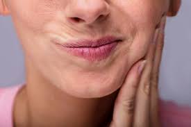 How long does it take to heal a cut on upper lip? Why Cuts In Your Mouth Heal 10 Times Faster Than Skin Wounds New Scientist