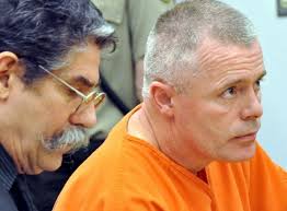 Judge gives Irishman maximum sentence for writing bad checks