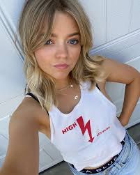 Jade Pettyjohn (@jadepettyjohn_official) • Instagram photos and videos