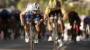 The last time up the kwaremont was the moment i collapsed. Mailand Sanremo Wout Van Aert Gewinnt Rad Klassiker