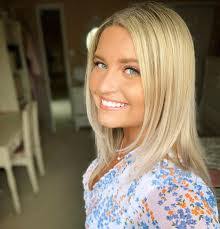 Jackie Boyle's Instagram, Twitter & Facebook