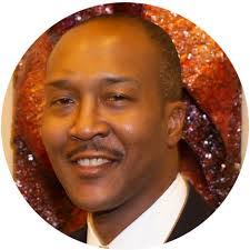 Derrick Moody's Instagram, Twitter & Facebook