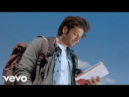 Kya Khoya Lyrics Khamoshiyan Ali Zafar Gurmeet Choudhary Sapna Pabbi Naved Jafar Lyricstashan 1 door kahin koi rota hai 2 chaurahe par 3 kya khoya kya paya. song lyrics from hindi movies