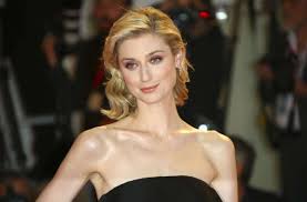 Nomadland secures oscar frontrunner status with. The Crown Australierin Elizabeth Debicki Verkorpert Prinzessin Diana Panorama Stuttgarter Zeitung