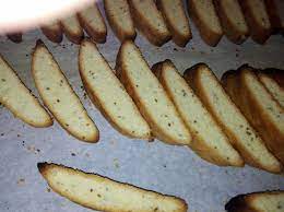 Ricette fantasiose, saporite e facili con i ceci, legumi ricchi di vitamine importanti. Ricetta Biscotti All Anice Dolcidee