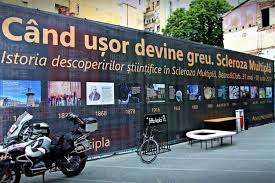Scleroza multiplă (sm) este o boală de lungă durată (cronică) a sistemului nervos central. ViaÈ›a Nu I SimplÄƒ Cu SclerozÄƒ MultiplÄƒ Idrilog