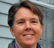 Carrie Stearns's Instagram, Twitter & Facebook