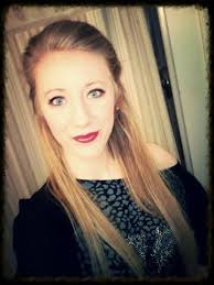 Scarlet Walton @Scarlet_Walton