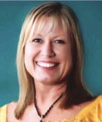 Treba Davis unseats O'Neal in clerk's race