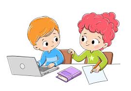 Niños haciendo la tarea con una computadora, un libro y un lápiz ...