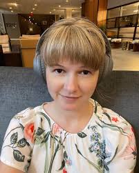 I joke that I “identify as a cockroach”. 🪳 To be perfectly clear, it's NOT  the having 6 legs and living in trash parts I identify with… but the  adaptability and resilience