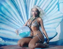 Follow ozuna and others on soundcloud. Farandula Magazine Ozuna Estrena El Video Musical De Su Sencillo Del Mar Junto A Doja Cat Sia